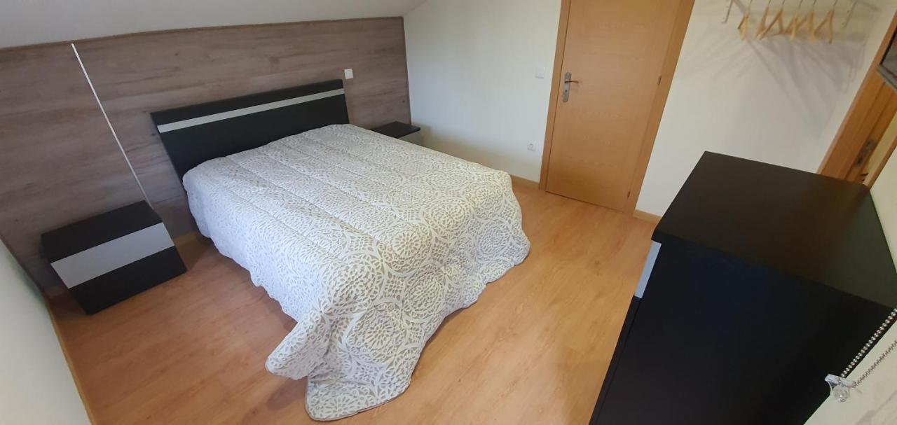 Quinta Da Tormenta -14 Pessoas- Cabeceiras De Basto 2 Casas E Piscina Privada别墅 外观 照片